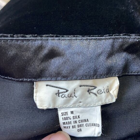 Vintage Paul Reid silk and velvet black jacket w/gold buttons w/soft black trim - Picture 6 of 6